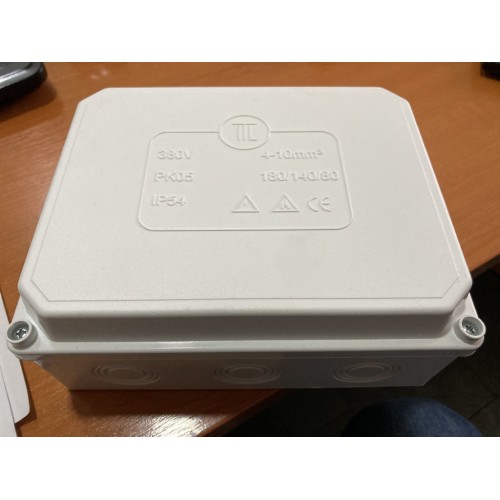0240000022 Р.К  FT - РАЗКЛОНИТЕЛНА КУТИЯ ПКОМ 180х140х80  IP54 - 180/140/80 -