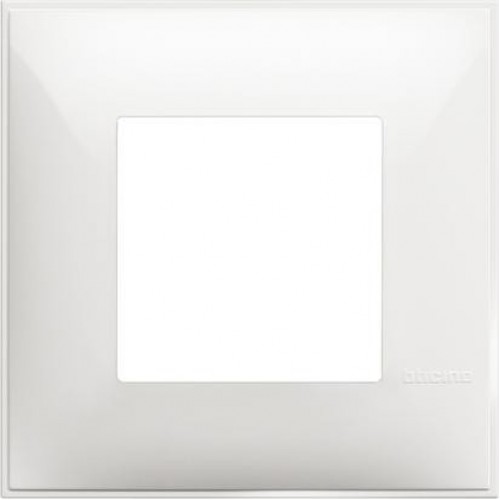 105000373 Bticino РАМКА-1 2М Classia БЯЛО R4802RW LEGRAND