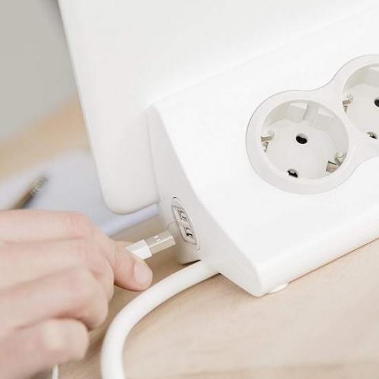 1050319 LEGRAND РАЗКЛОНИТЕЛ 3 СЪС ЗАЩИТА 1,5м ПИРАМИДА 2USB 694810 