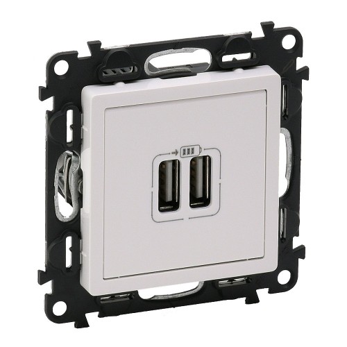 10500341 VALENA LIFE 2xUSB 5V 1500mA БЯЛО 753112