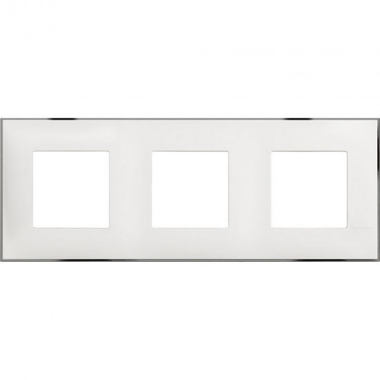 1050500 BTICINO CLASSIA РАМКА-3 6Модула БЯЛО/ХРОМ R4802M3WR LEGRAND